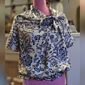 Dries Van Noten silk blouse. Size 36.